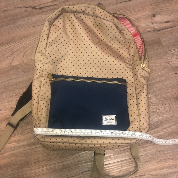 HERSCHEL Supply Co Beige Tan & Navy Blue Polka Dot Back Pack GUC - Picture 8 of 10